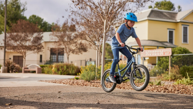 Buy children's 16" bikes in Melbourne online or in-store at Casey Cycles Cranbourne.