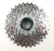 Sunrace 9 Speed Screw On Cluster - 13-32T - Chrome