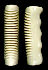 Grips W/Finger Grooves - 110mm - White