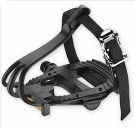 Pedals - Black - 9/16 Axle - Inc Toe Clip & Straps