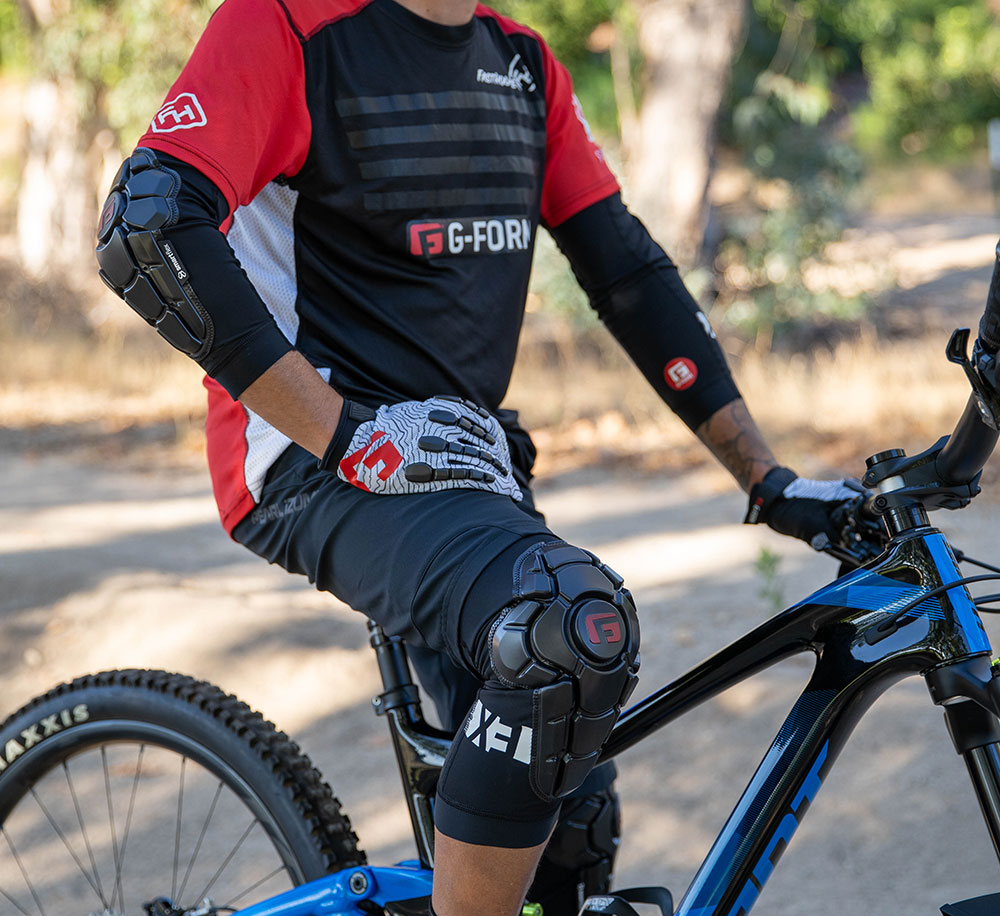 G-Form Pro-X3 MTB Knee Guards - Black