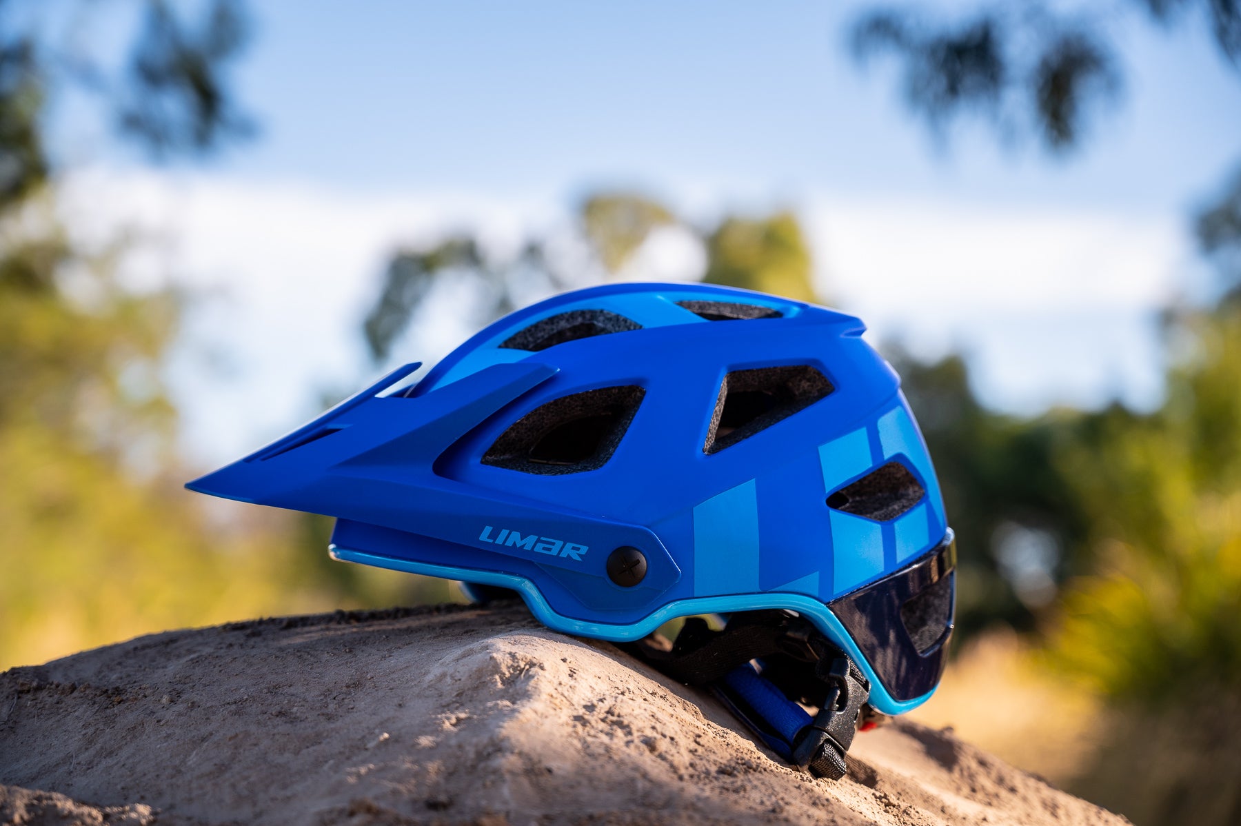 Limar Delta MTB Helmet - Matte Electric Blue