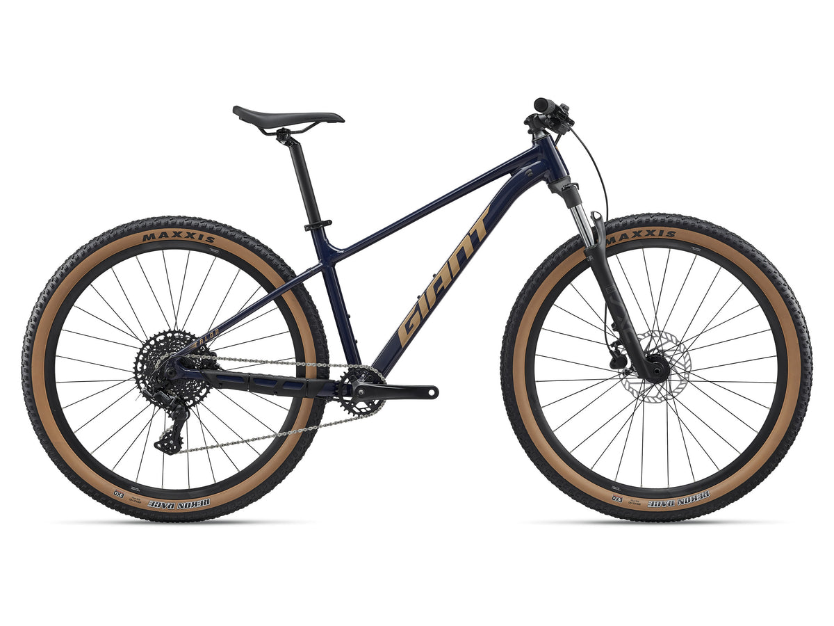 2027 Giant Talon 2 Mountain Bike - Eclipse